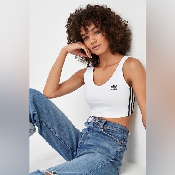 Adidas top - Picture 2 of 6